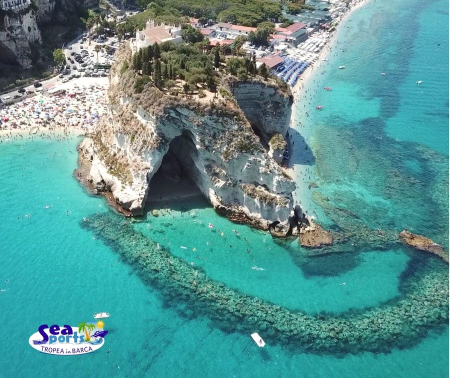 Discover the Wonders of Tropea with our exceptional Excursions