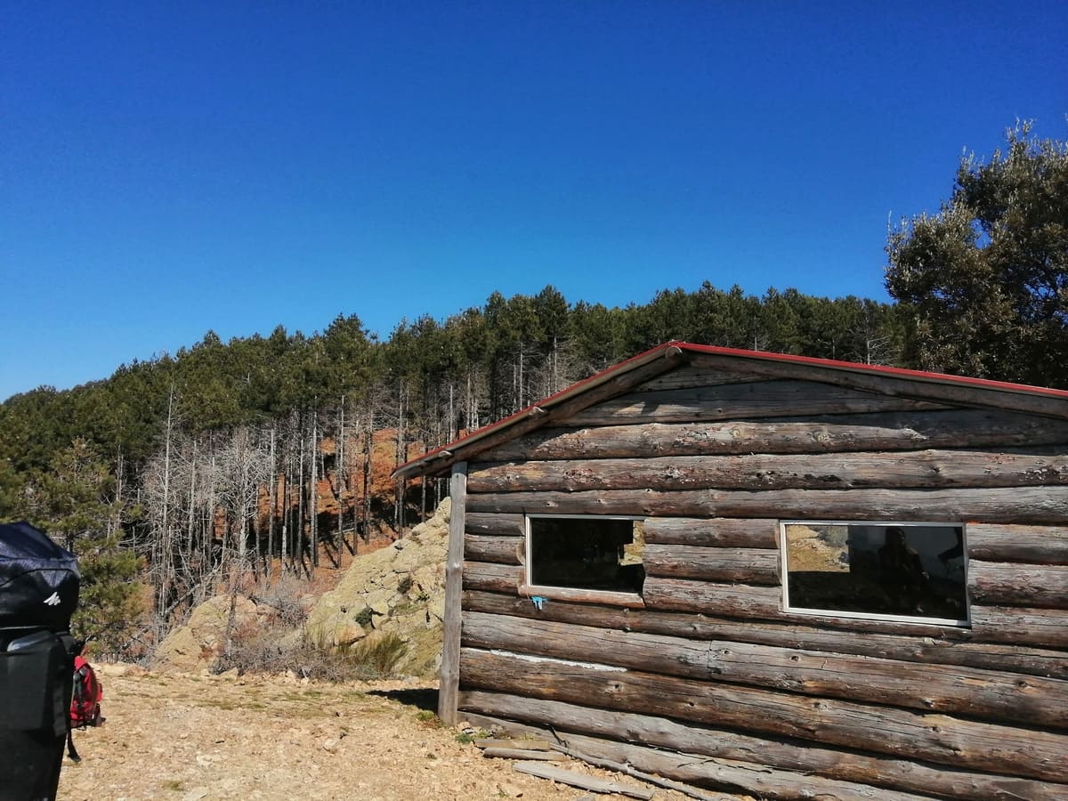Roghudi Vecchio rifugi - Aspromonte